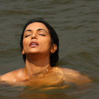 Shweta Menon - Thaaram Tamil Movie Stills | Picture 37654